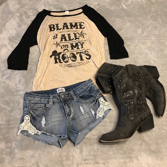 Lovely Souls Tops - Blame it all on my roots shirt